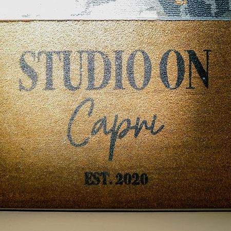 Studio On Capri Calgary Extérieur photo